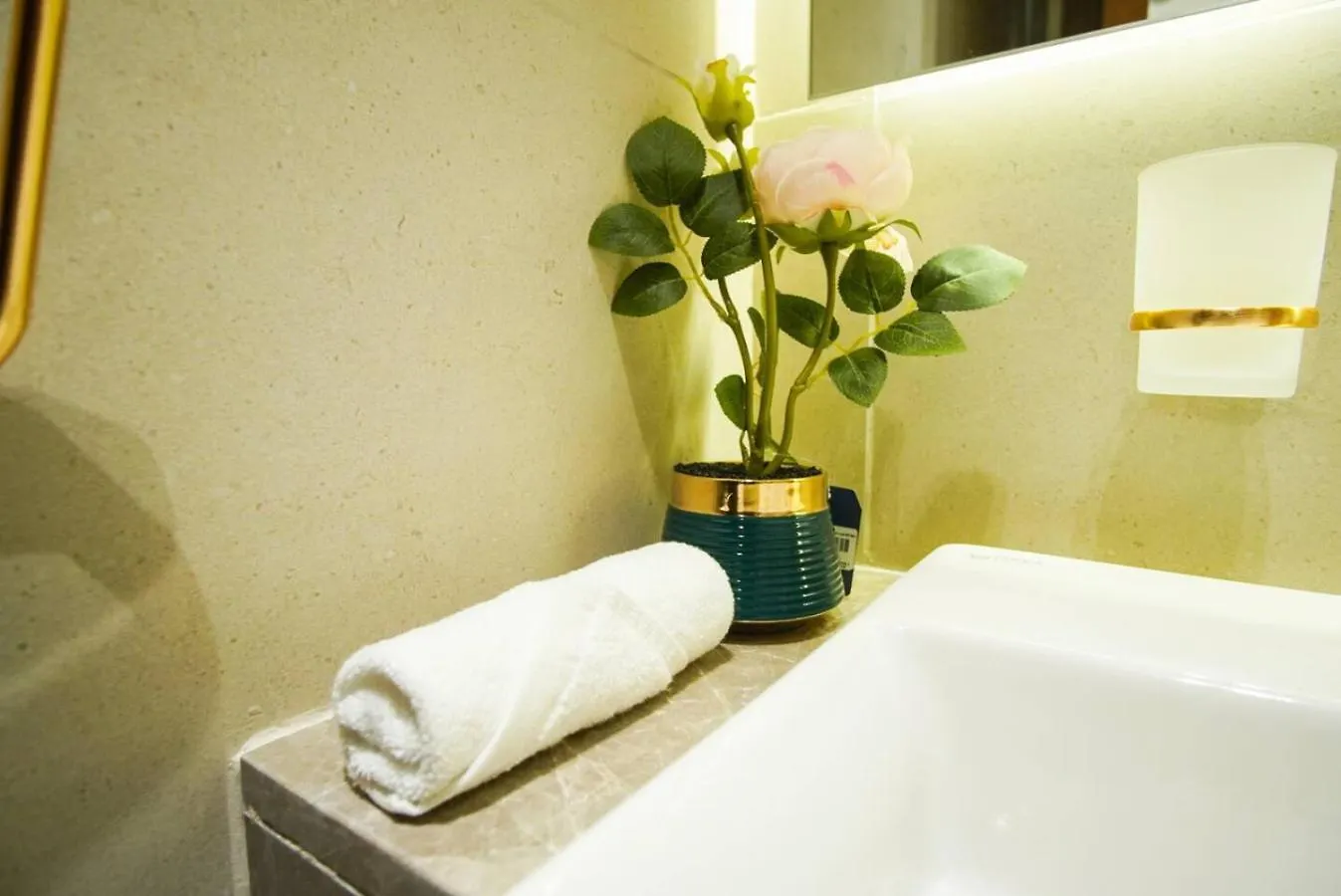 Apartament Ba1111 High Quality 1Bhk In Jvc Dubaj
