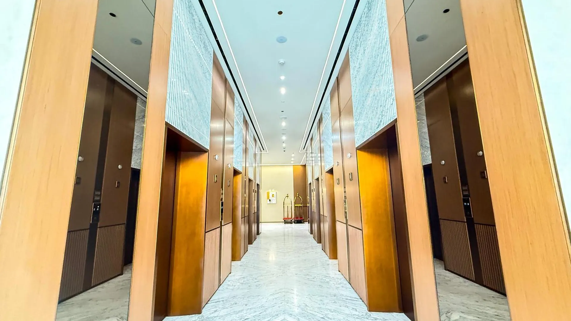 Apartament Ba1111 High Quality 1Bhk In Jvc Dubaj 0*,